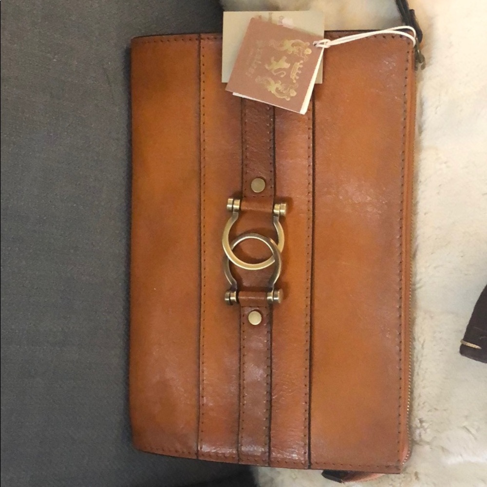 Beautiful leather Pratesi clutch